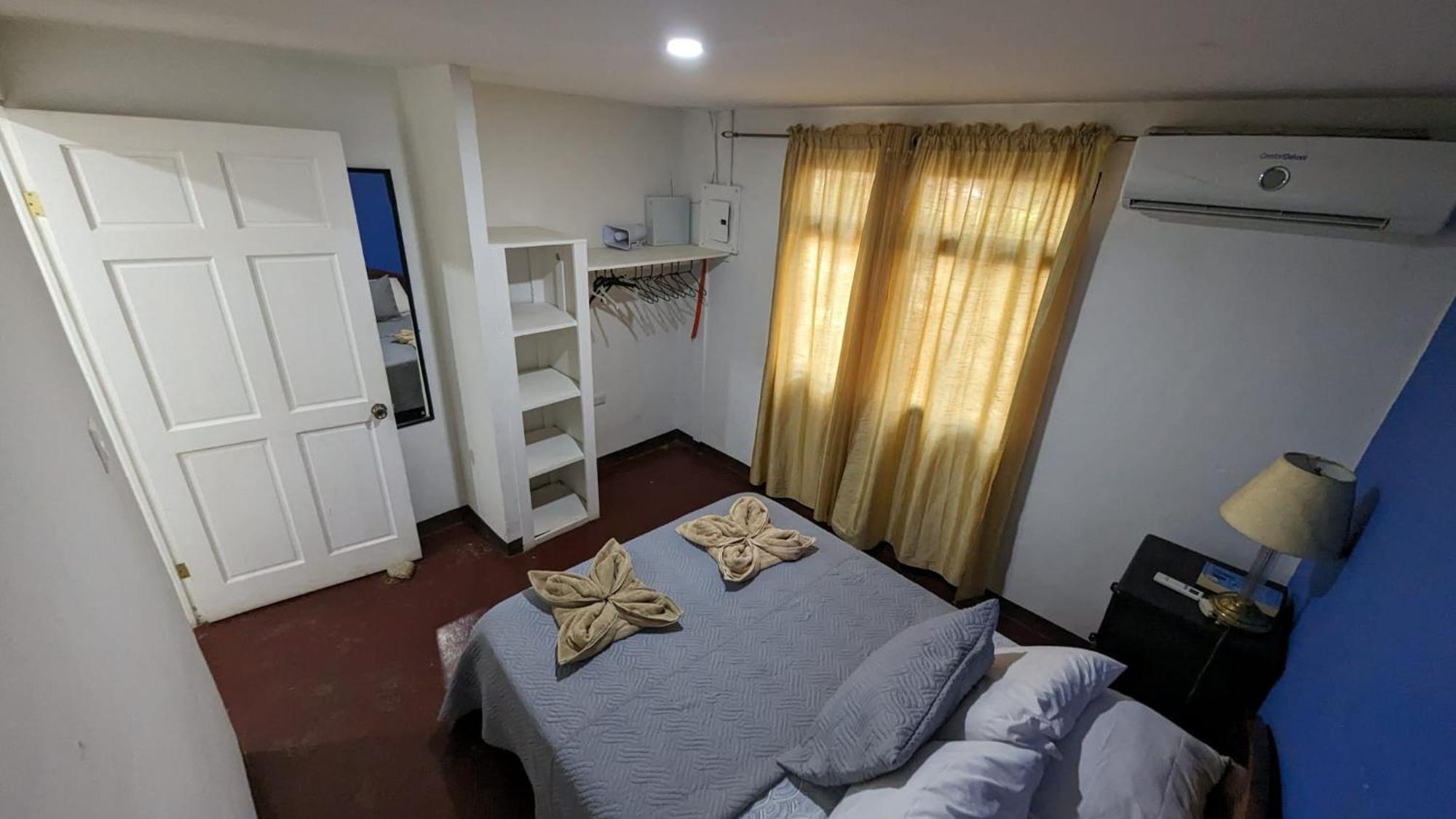 Iguana Street Houses Coco Luaran gambar